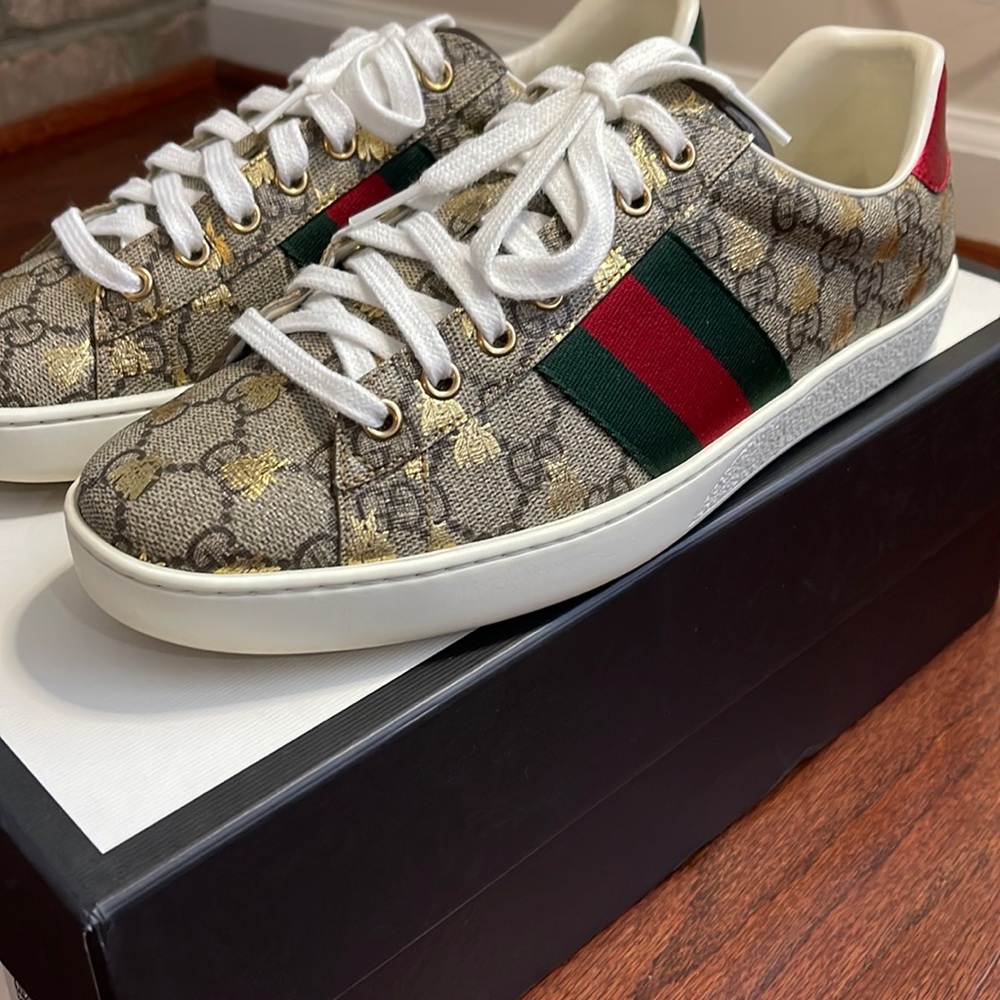 GUCCI BUMBLEBEE SNEAKER